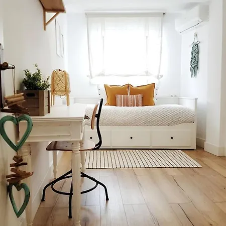 House In Marbella's Old Town, 100m From The Beach☆ Дом отдыха